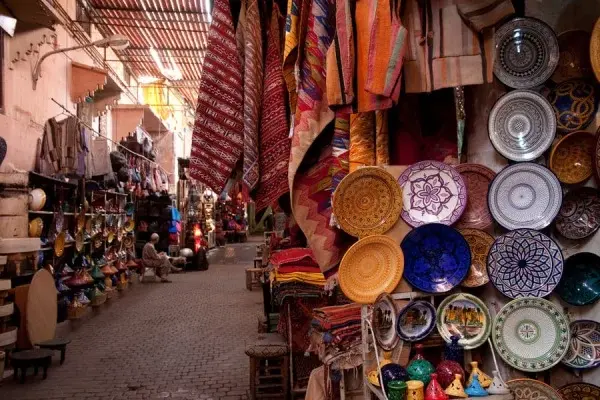 Zoco de Marrakech Tour de 10 días por Marruecos desde Tánger