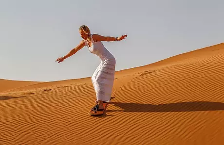 Paseo en Camello y Noche en Merzouga Desierto