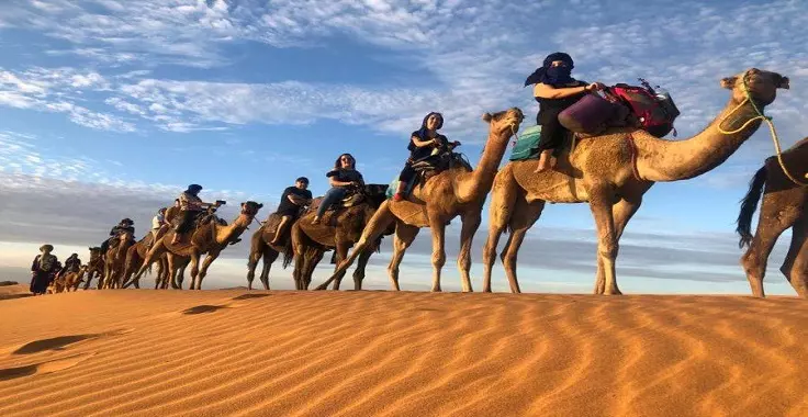 Viaje de 8 días por el desierto desde Agadir a Marrakech vía Merzouga